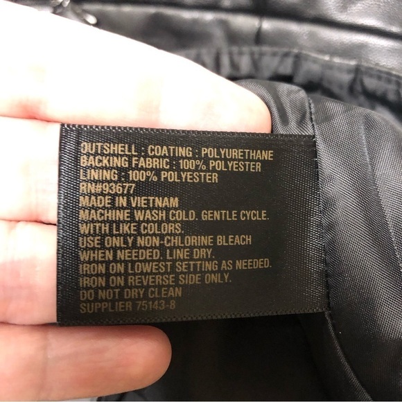 Worthington Faux Leather Buttery Soft Studded Black Skirt Size 8 NWT - Picture 4 of 6